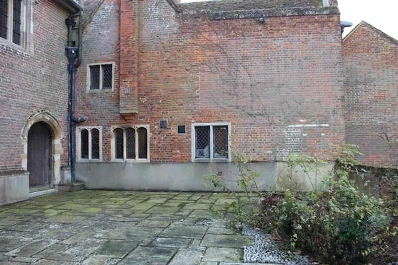 Medieval hall in Essex, M330 (photo 100)