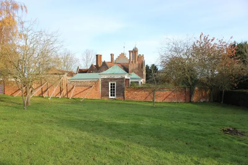 Medieval hall in Essex, M330 (photo 121)
