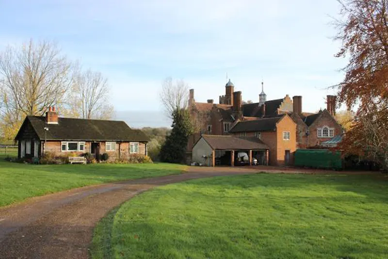Medieval hall in Essex, M330 (photo 124)