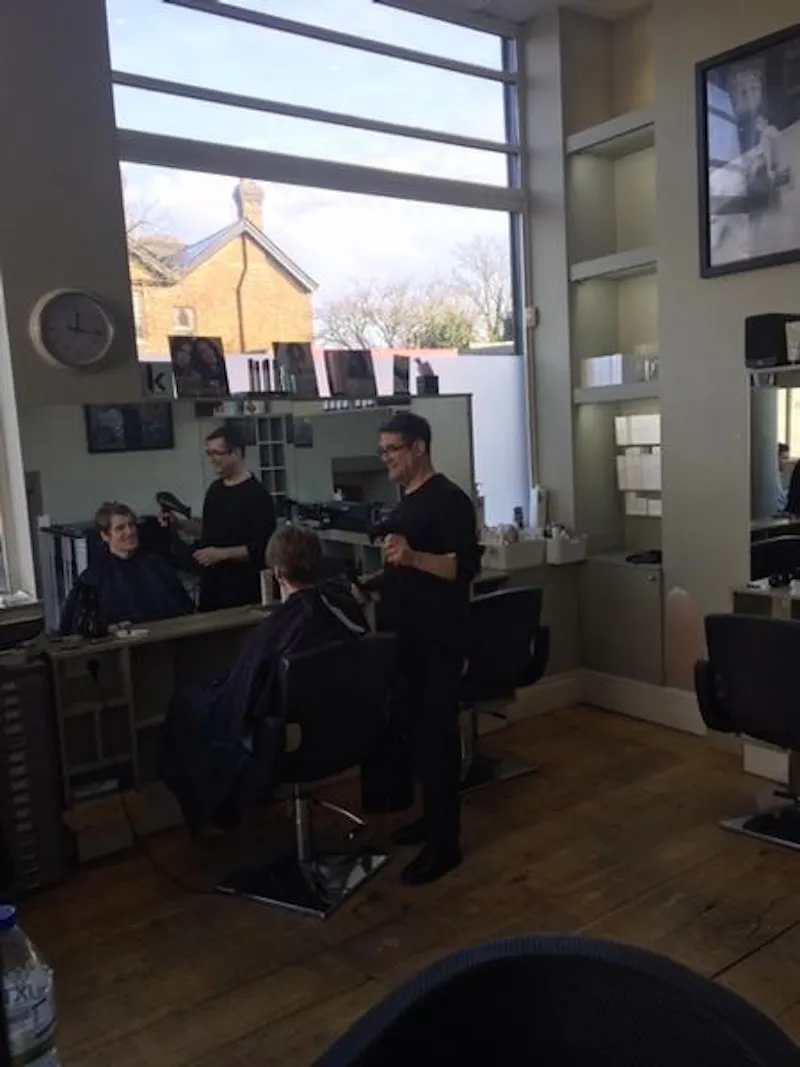 Film location SHOP38 in London (photo 5)