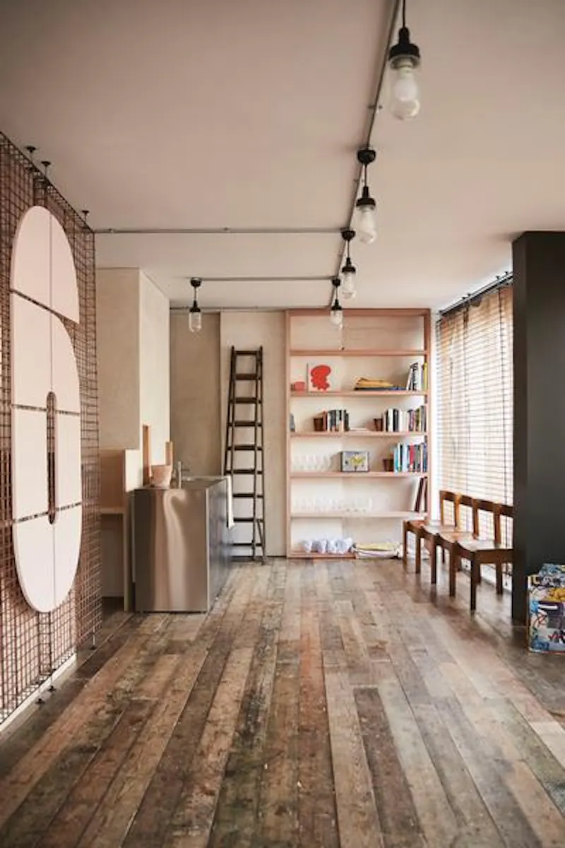 Film location SHOP39 in London (photo 7)