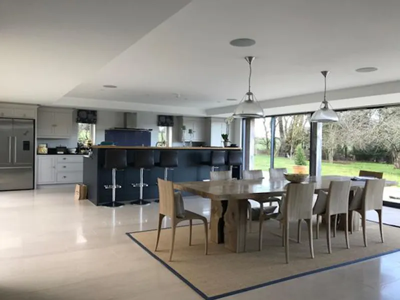 Dining room at Rural Hampshire bungalow, D2446 (photo 6)