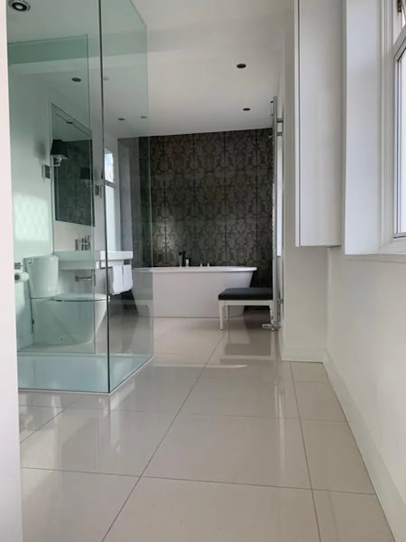 Bathroom at New build Barnes family home, D2449 (photo 18)