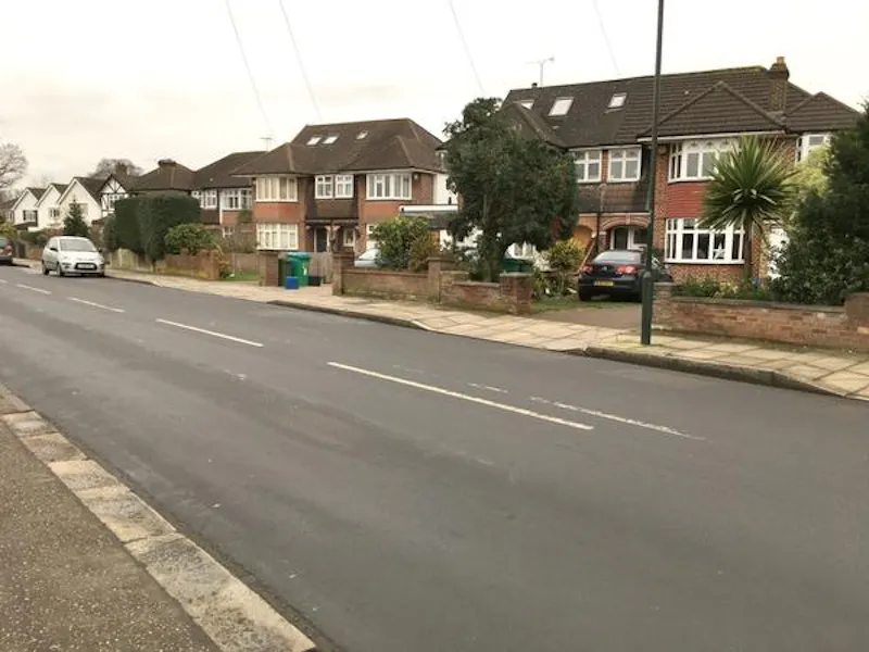Modernised  Twickenham home, D2450 (photo 39)
