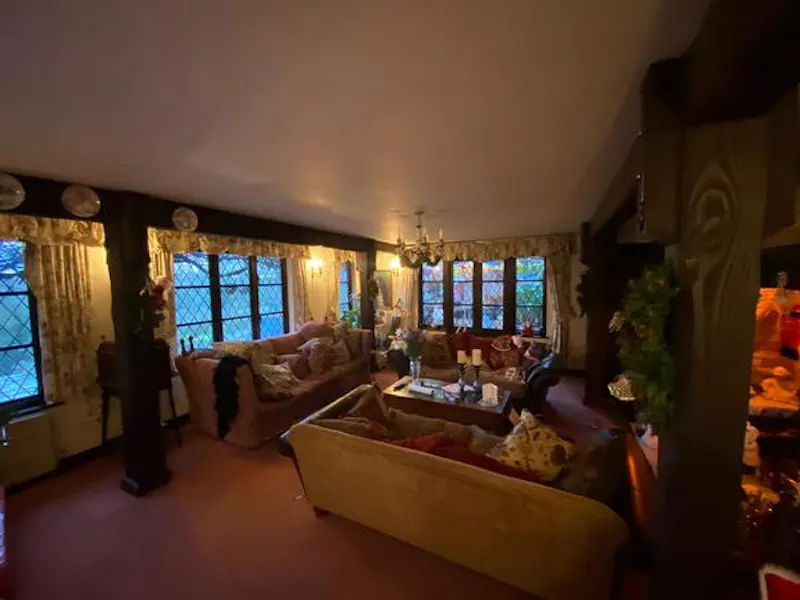 Living Room at Virginia Water bungalow, C919 (photo 9)