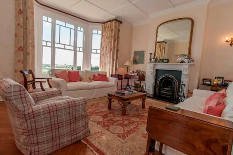 Fireplace at Daventry country house with stables, A1519 (photo 3)