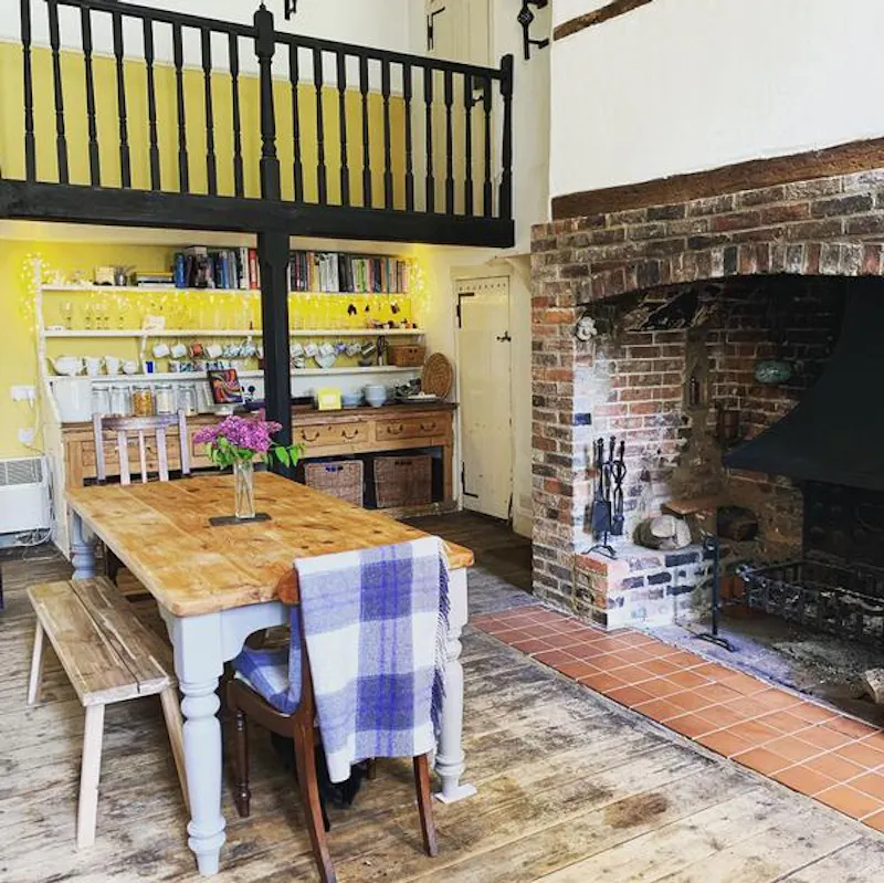Dining room at Georgian farmhouse in Egerton, A1520 (photo 15)