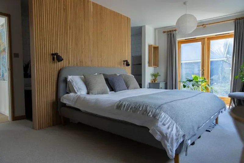 Hartfield barn conversion, L708 (photo 9)