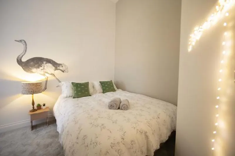 Bedroom at Stylish Nottingham apartment , F1194 (photo 17)