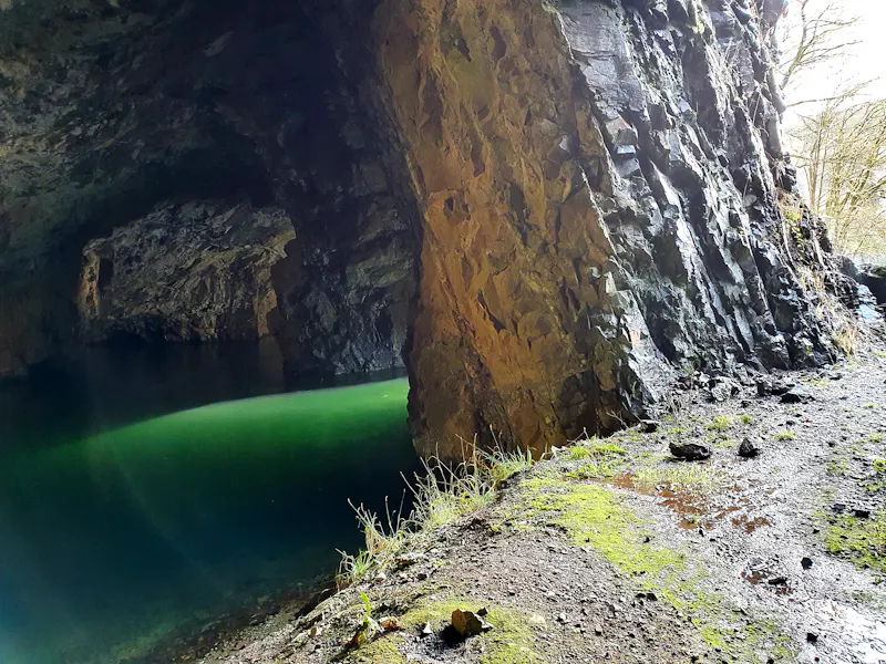 Disused quarry in Wrexham, Q144 (photo 14)