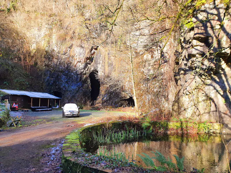 Disused quarry in Wrexham, Q144 (photo 1)