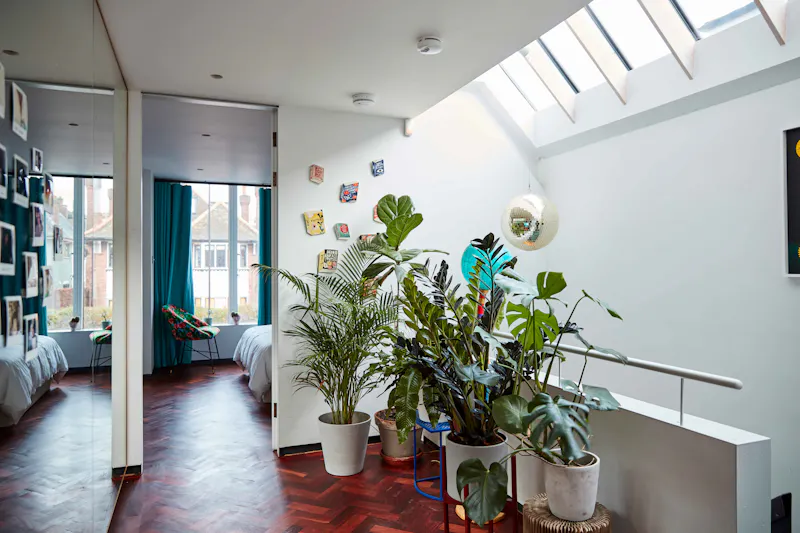 Corridor at Colourful modern Homerton house, K416 (photo 17)