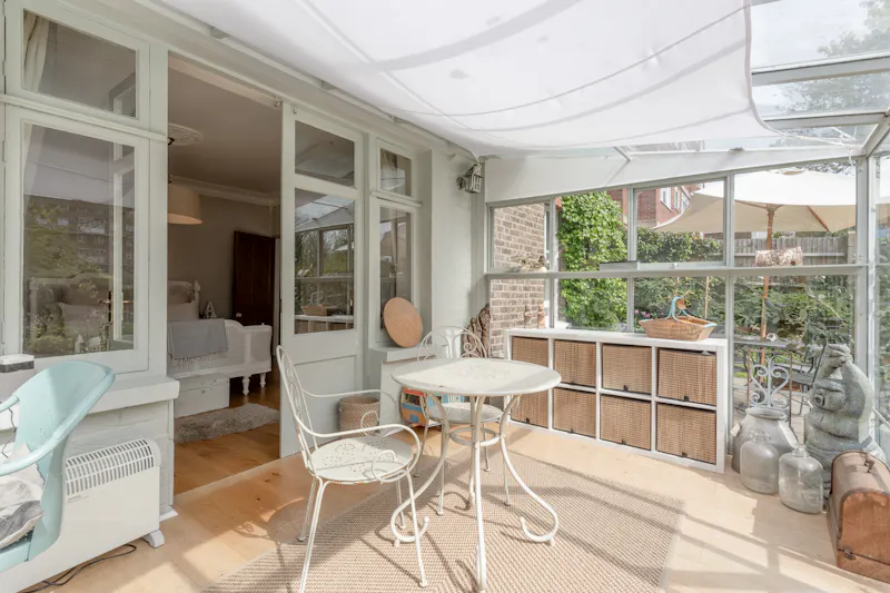 Conservatory at Stylish Brondesbury apartment, F1058 (photo 28)