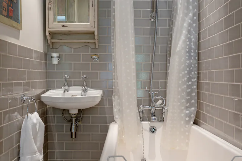 Stylish Brondesbury apartment, F1058 (photo 19)