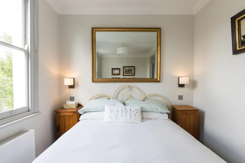 Bedroom at Vibrant Victorian home in Oval, B1888 (photo 12)