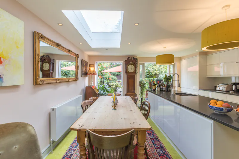 Vibrant Victorian home in Oval, B1888 (photo 2)