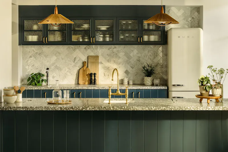 Kitchen at Swanky Southwark hotel & venue, R837 (photo 7)