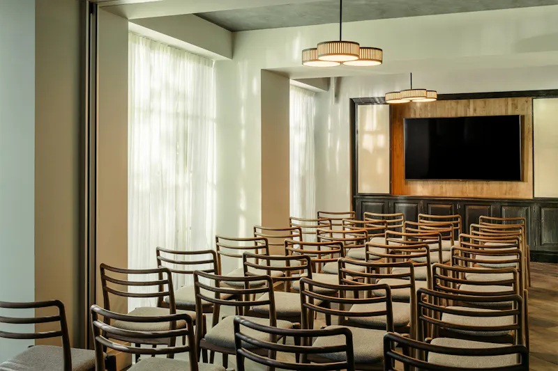 Swanky Southwark hotel & venue, R837 (photo 4)