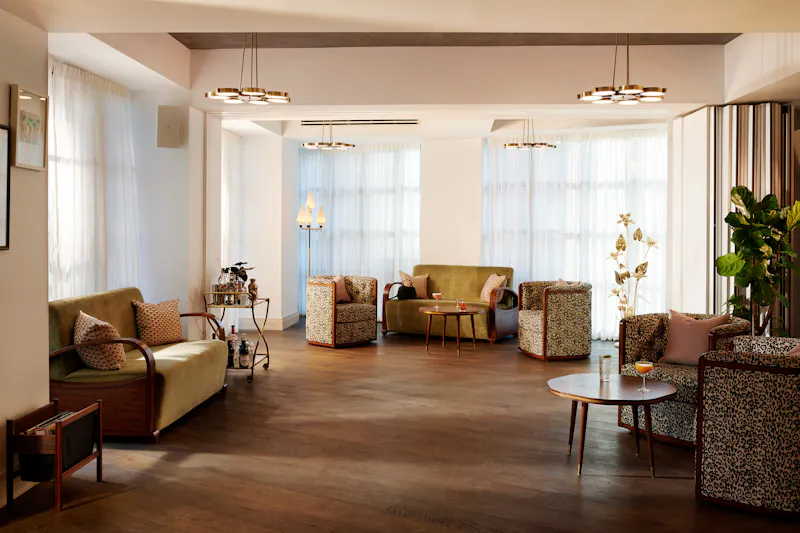 Swanky Southwark hotel & venue, R837 (photo 2)