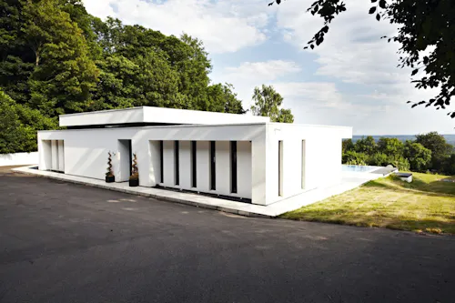 Edenbridge LA-style house, K374