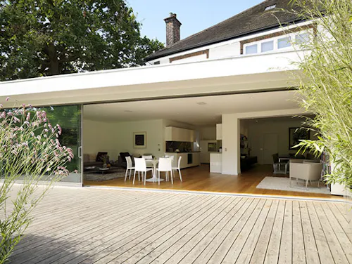 Spectacular Finchley house, D1992