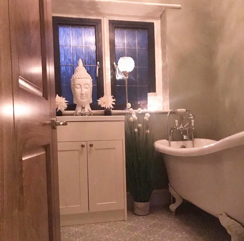 Bath - rolltop at Buxted country house, M337 (photo 17)
