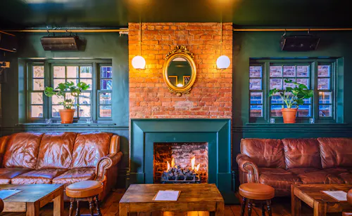 Willesden gastro pub, R839