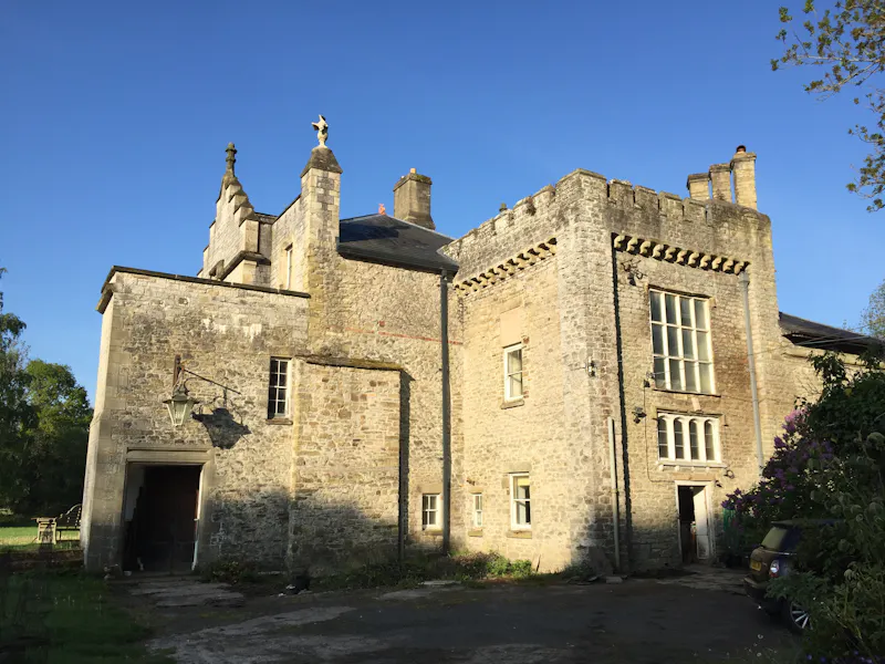 Dilapidated Presteigne manor, M339 (photo 26)