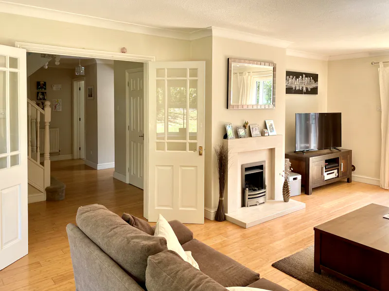 Bishop's Stortford family home, D2464 (photo 5)