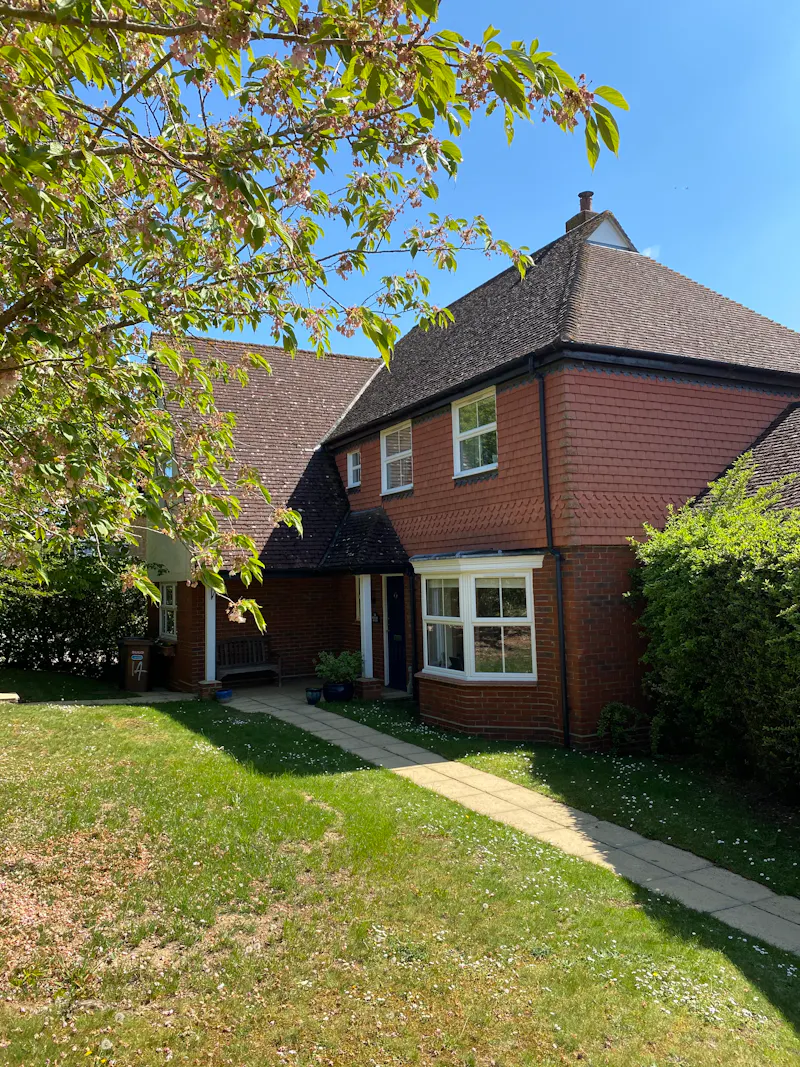 Bishop's Stortford family home, D2464 (photo 24)