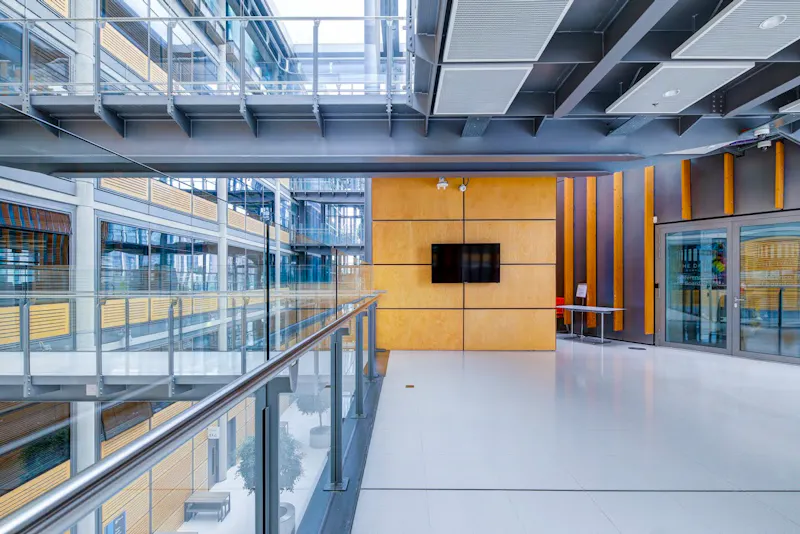 Modern Wembley civic offices, V164 (photo 41)