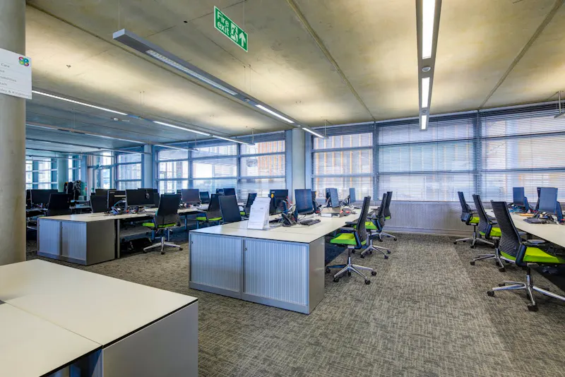 Modern Wembley civic offices, V164 (photo 58)