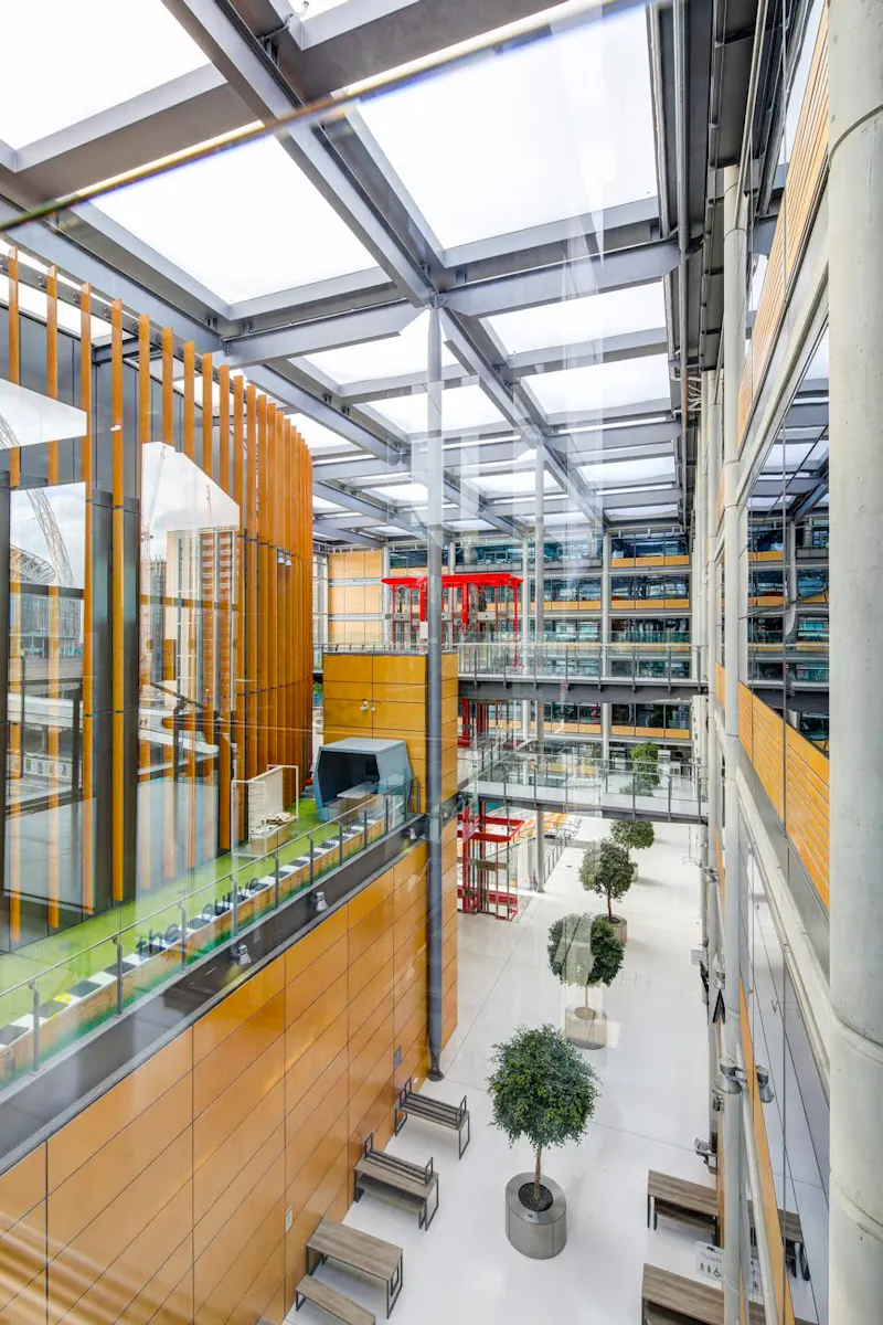 Modern Wembley civic offices, V164 (photo 92)