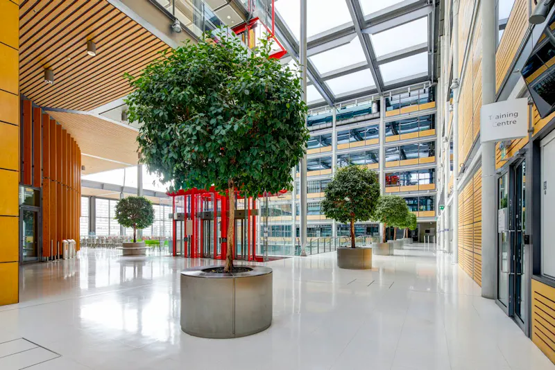Modern Wembley civic offices, V164 (photo 103)