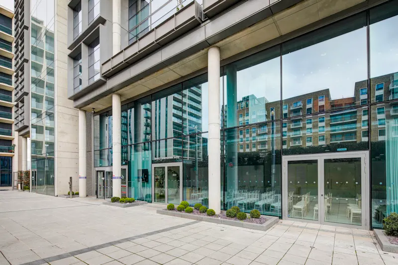 Modern Wembley civic offices, V164 (photo 114)