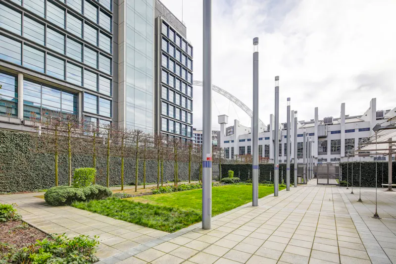 Modern Wembley civic offices, V164 (photo 128)