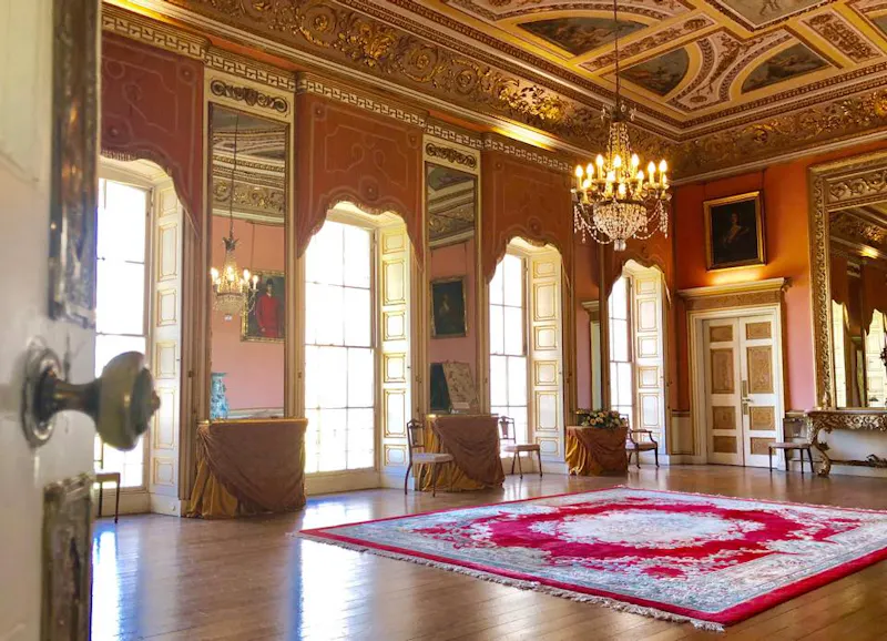 Floor - wooden at Palladian stately in Winchester, A151 (photo 5)
