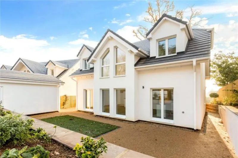 Marlow new-build family house, D2466 (photo 10)