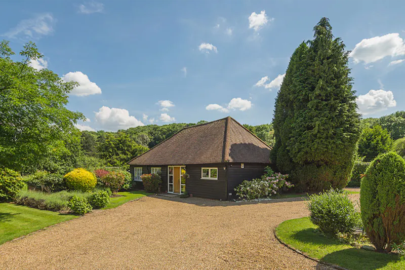 Stable / Outbuildings at Gerrards Cross Georgian house, A1529 (photo 37)
