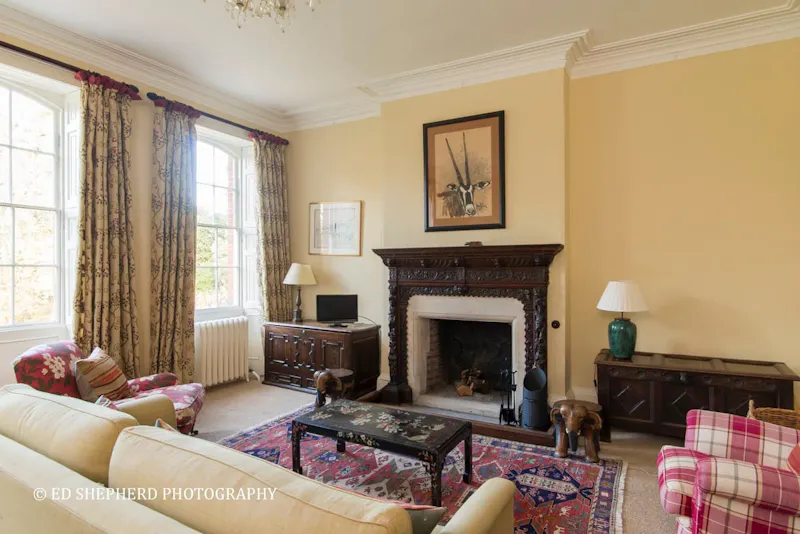 Living Room at Wantage country house estate , A832 (photo 3)