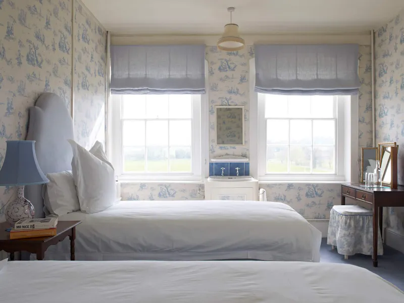 Bedroom at Wantage country house estate , A832 (photo 18)