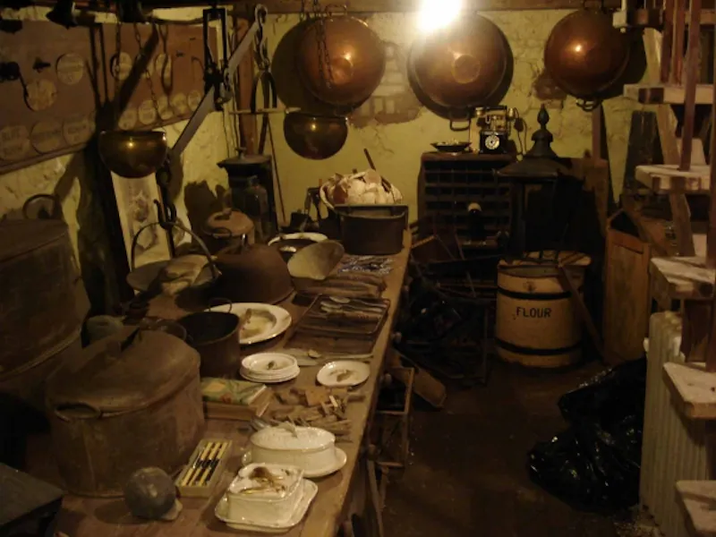 Cellar at North Wales Jacobean mansion, W100 (photo 4)