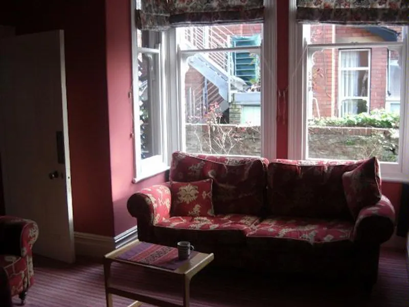 Living Room at Film location W107 in Wales (photo 3)