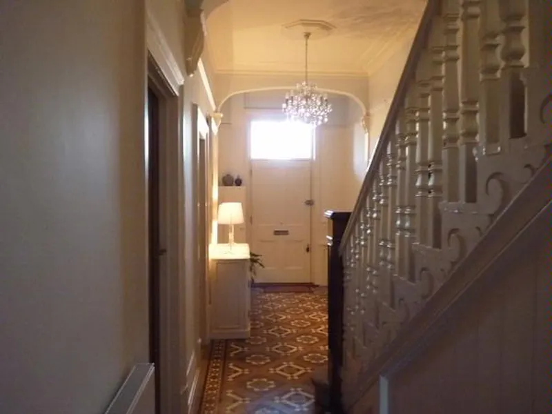 Entrance hall at Film location W122 in Wales (photo 8)