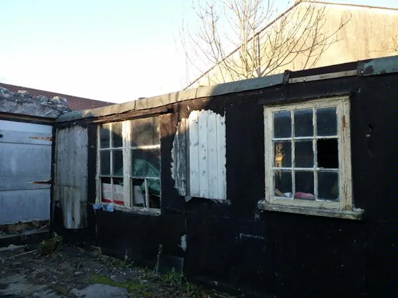 Shed at Film location W122 in Wales (photo 19)