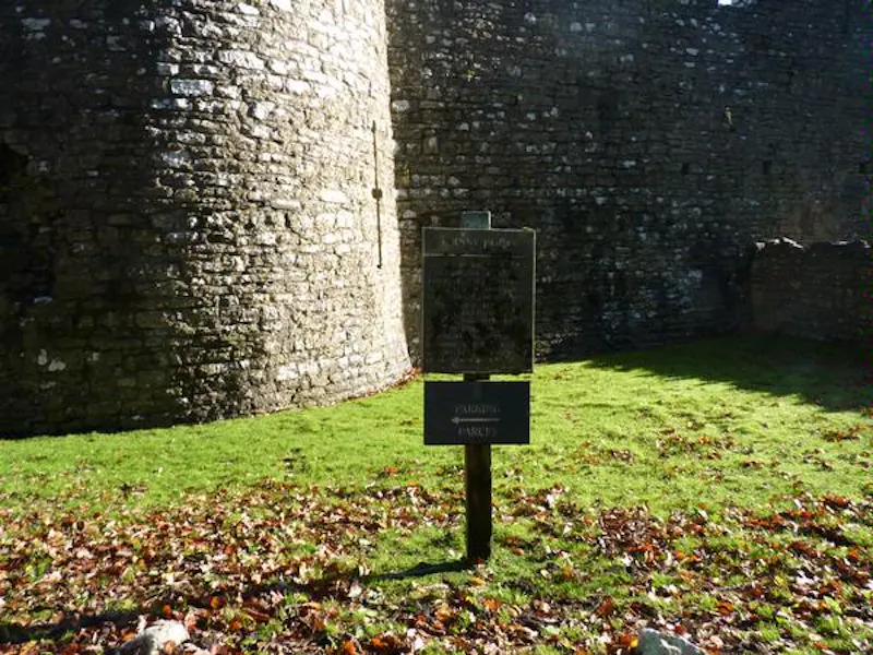 Film location W124 in Wales (photo 7)