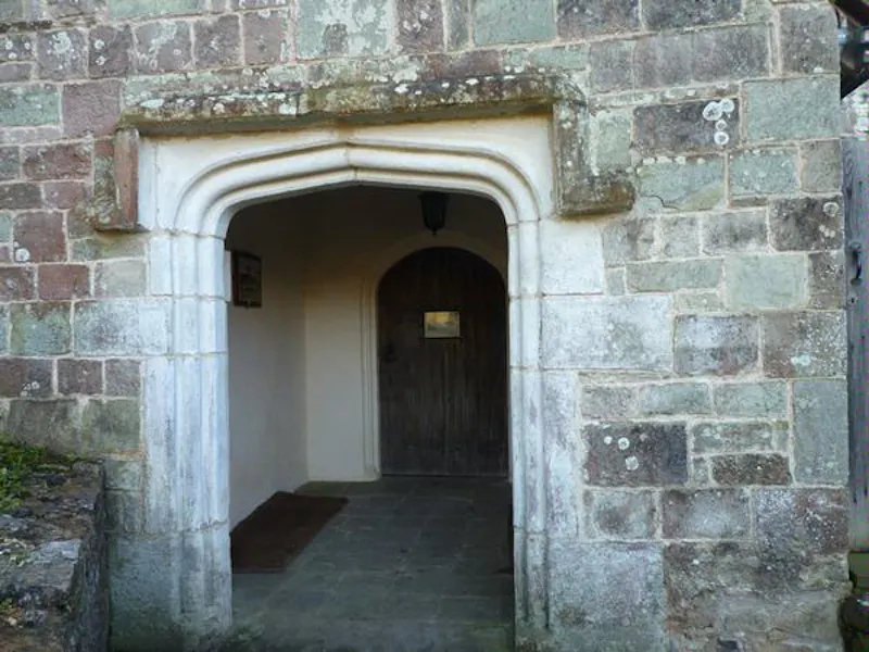 Film location W124 in Wales (photo 13)