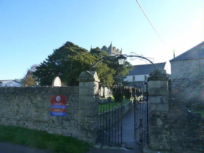 Film location W124 in Wales (photo 20)