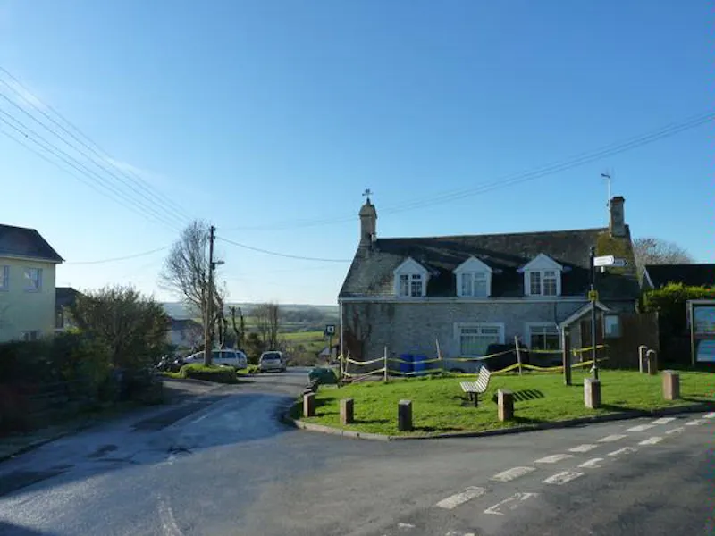 Film location W124 in Wales (photo 33)
