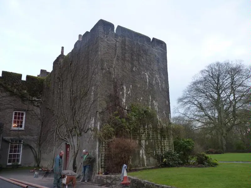 Film location W126 in Wales (photo 20)
